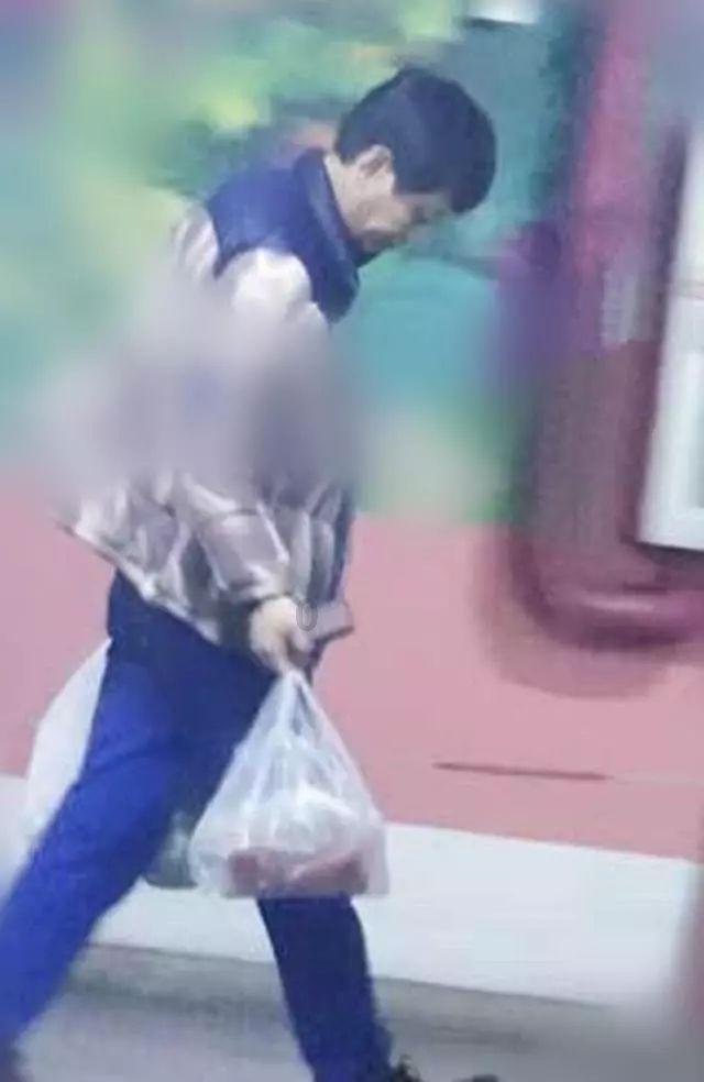 史航再回应性骚扰风波，柳岩曾自曝想和史航恋爱，夸他有趣很少年